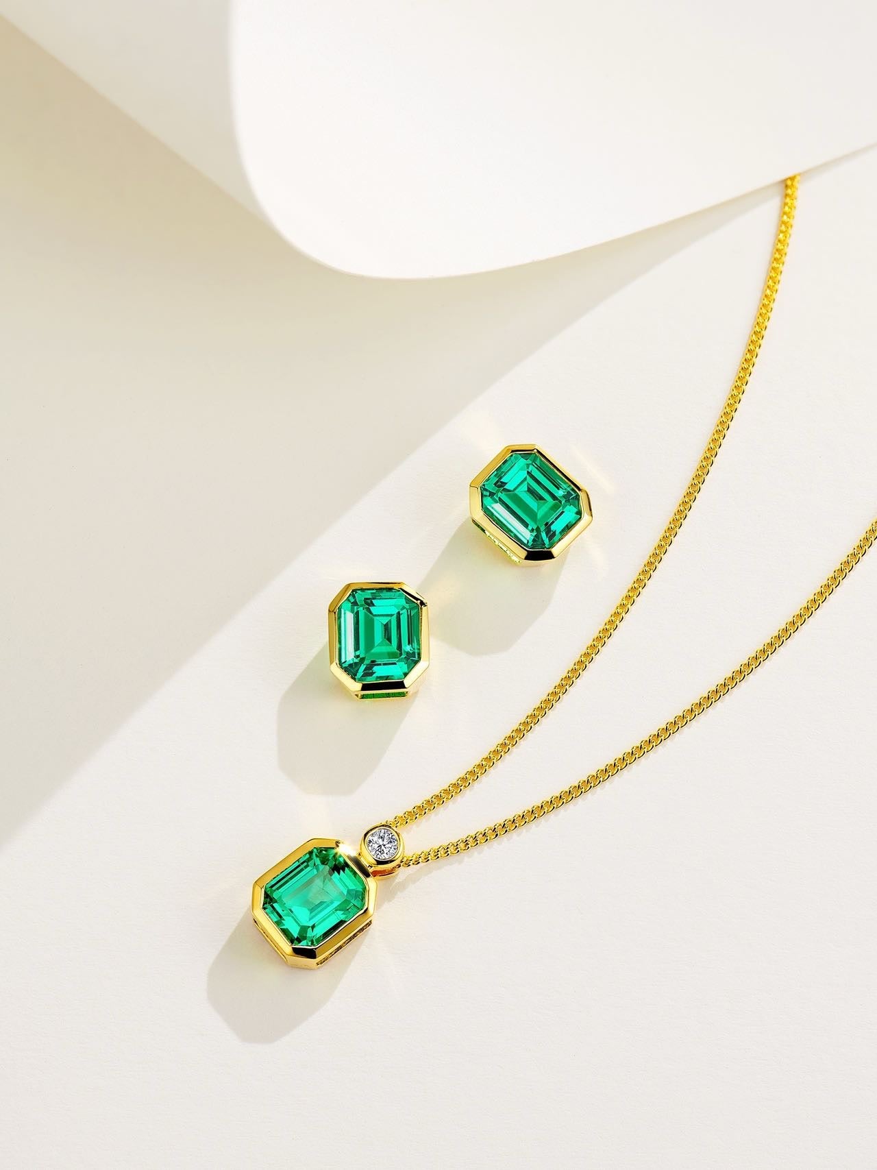 Exquisite 1.3 CT Top-Quality Colombian Emerald Necklace&Earrings | Elegant Gift for Her