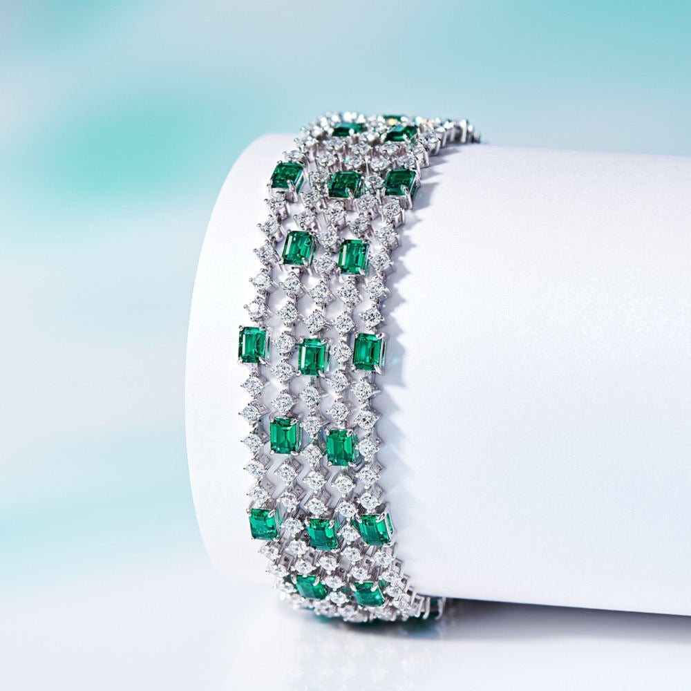 Emerald Elegance Bracelet: Luxurious Green Tourmaline and Zircon in Gold-Plated Silver